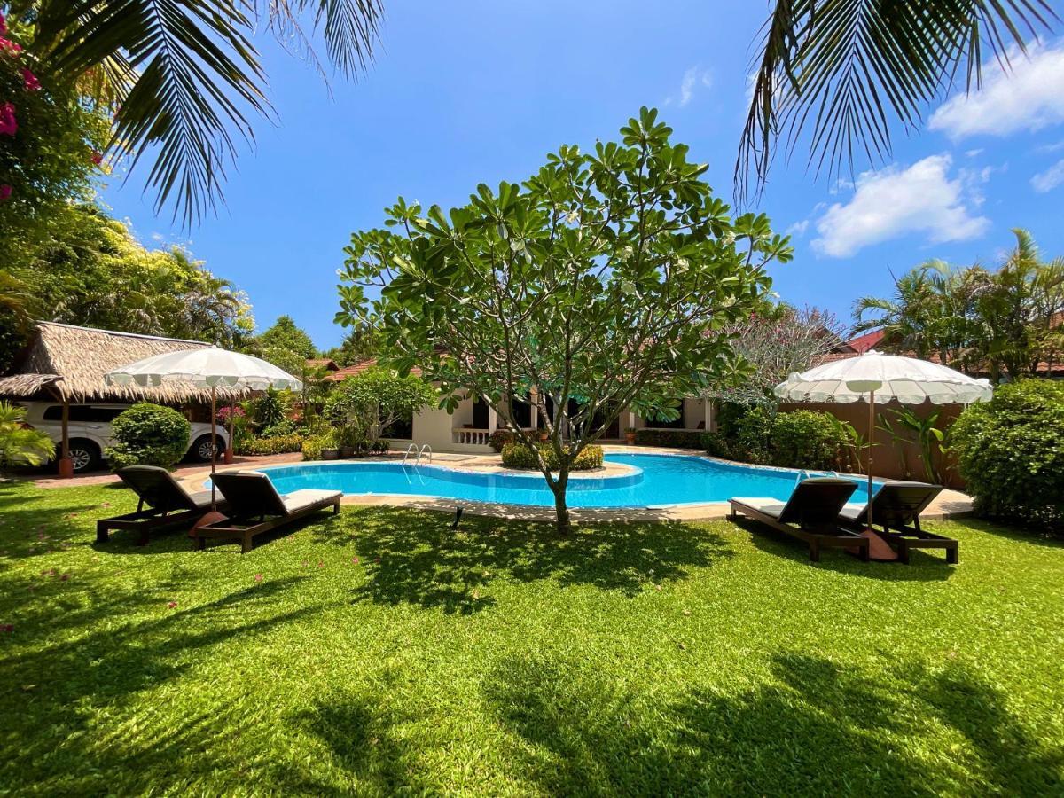 Coconut Paradise Holiday Villas Phuket Exterior photo