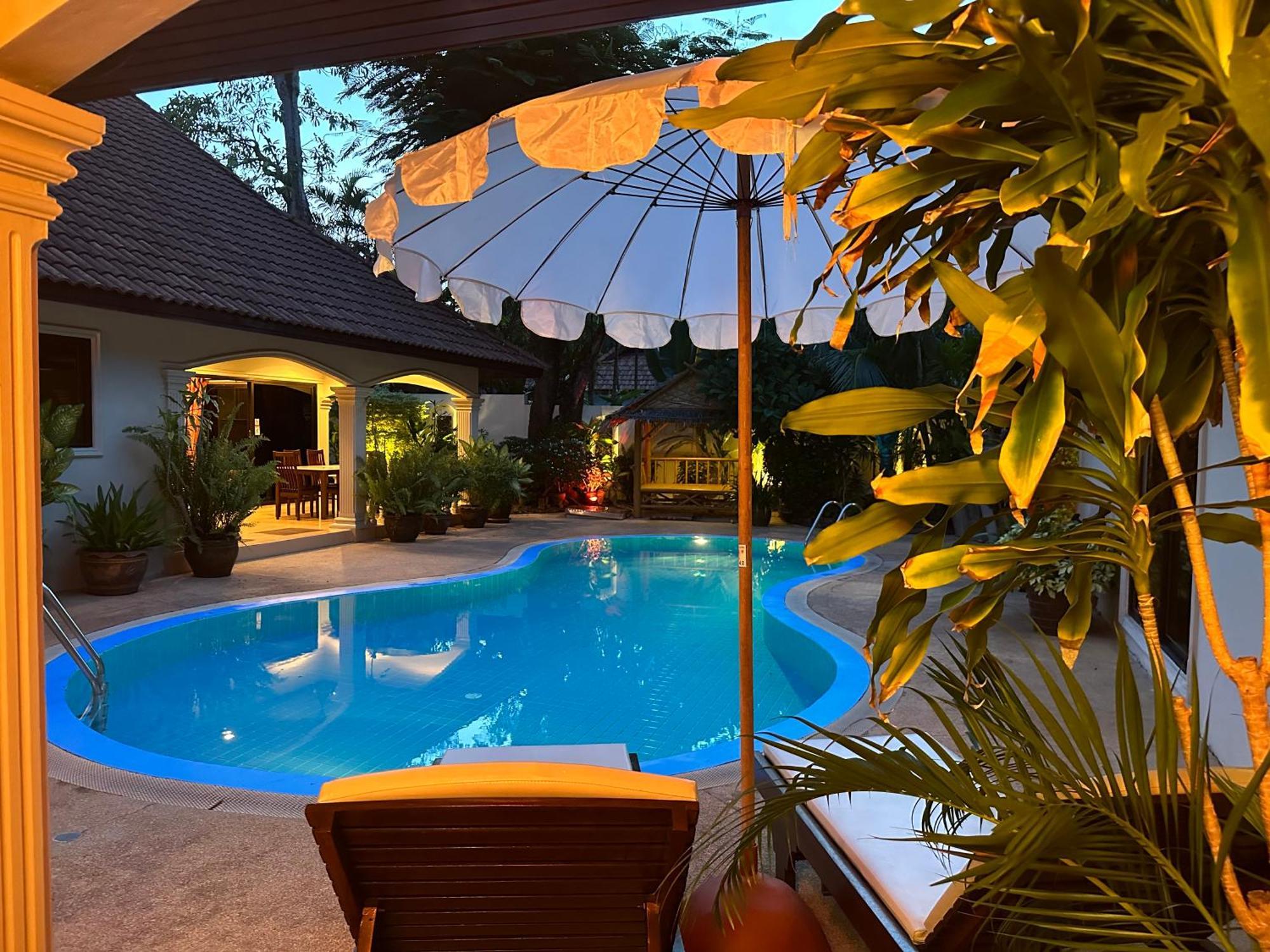 Coconut Paradise Holiday Villas Phuket Exterior photo