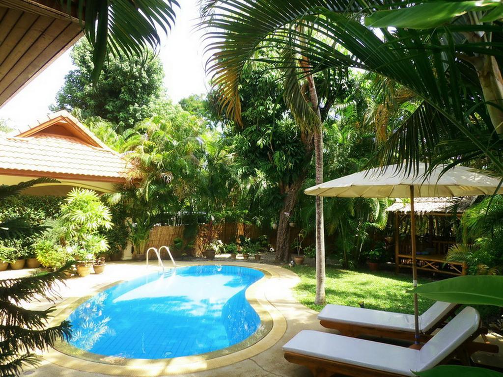 Coconut Paradise Holiday Villas Phuket Exterior photo